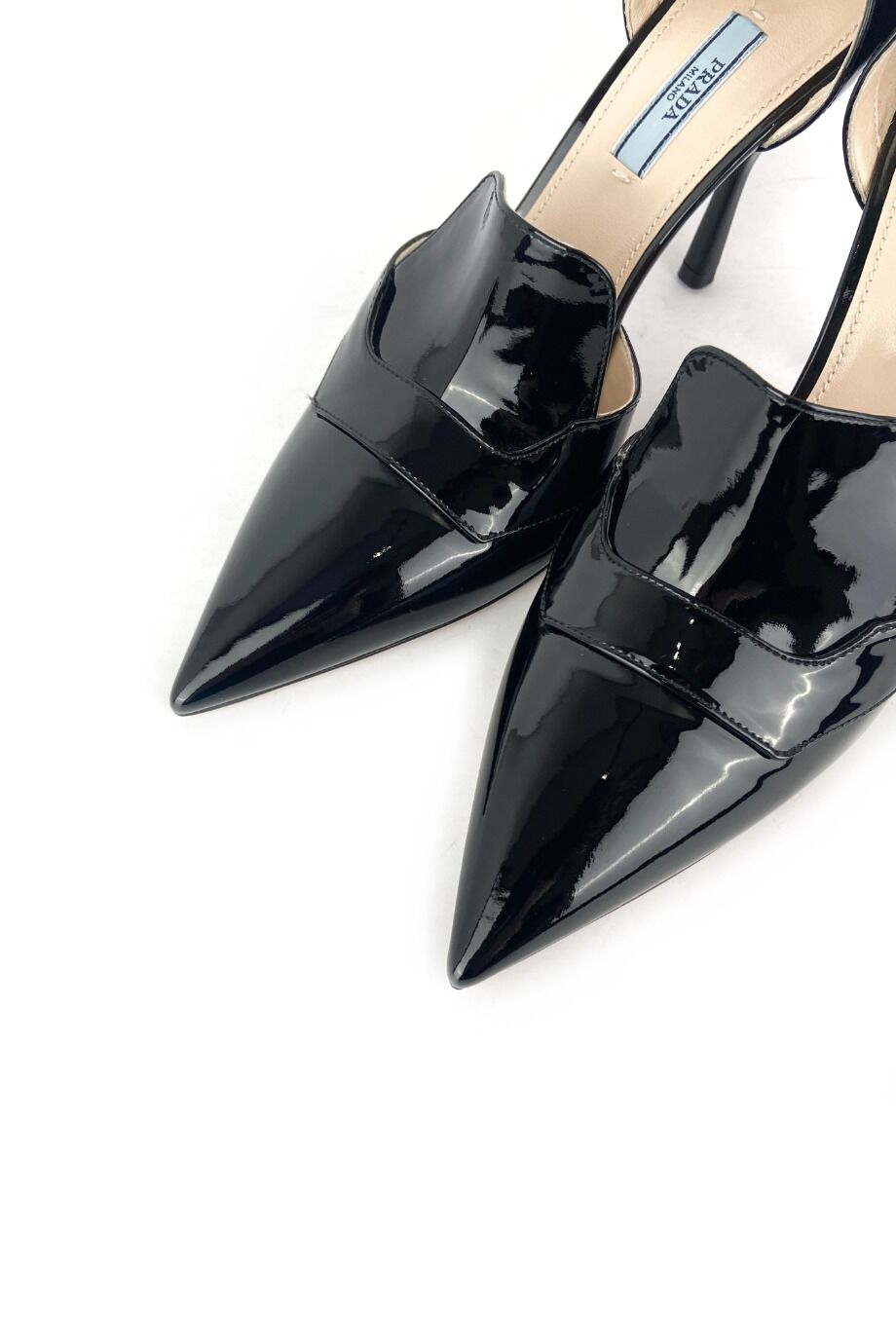 image 3 Лаковые туфли черного цвета с острым носиком