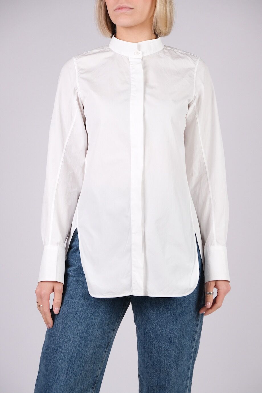 image 1 Рубашка белого цвета с воротником-стойкой