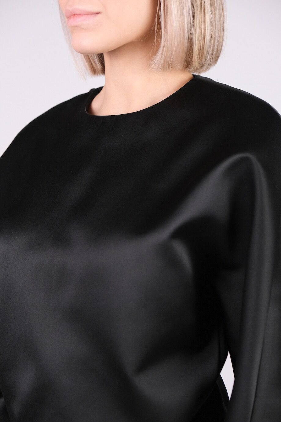 image 4 Атласная блуза чёрного цвета на молнии