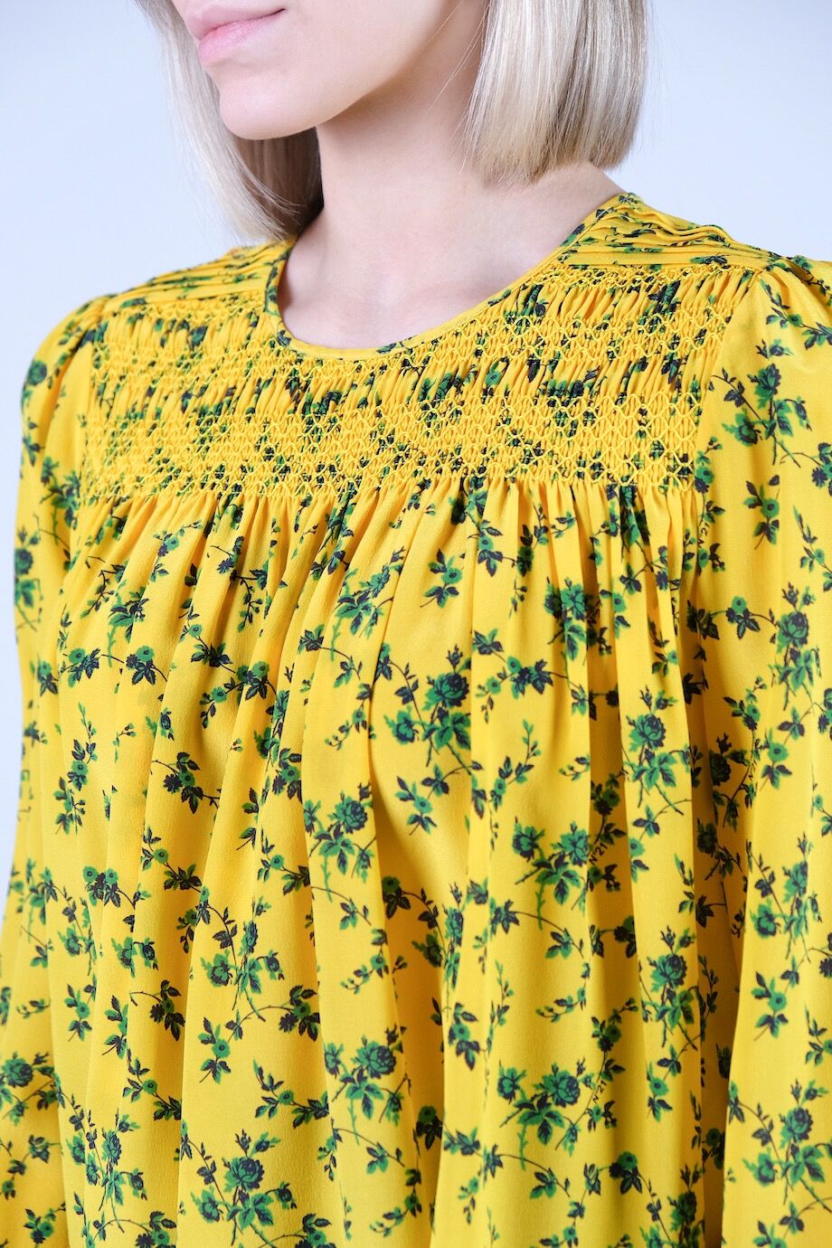 image 4 Шелковая блуза желтого цвета с цветочным принтом