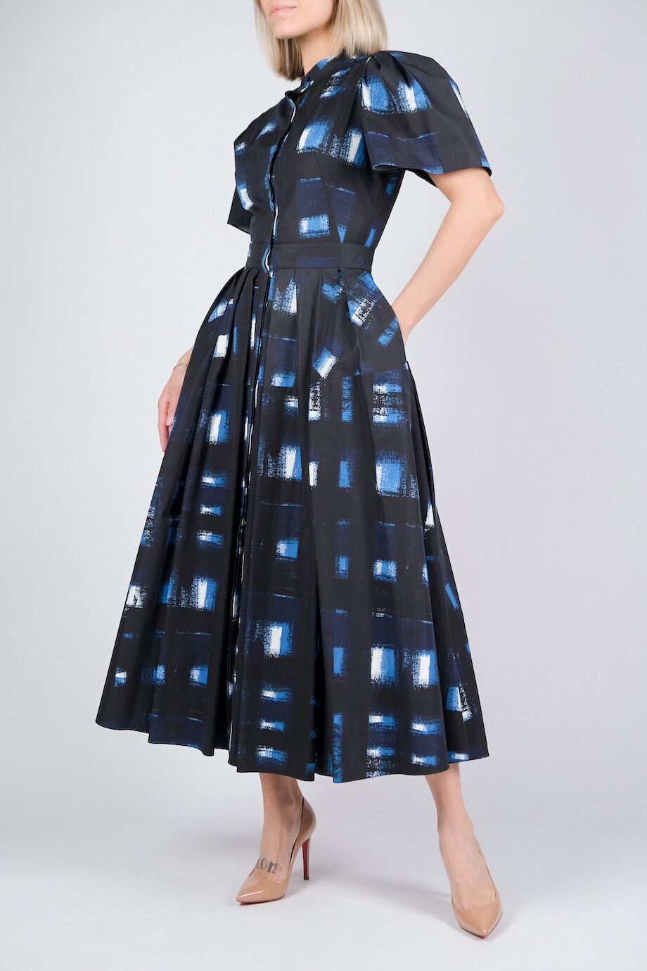 image 4 Платье-рубашка черного цвета с голубым принтом
