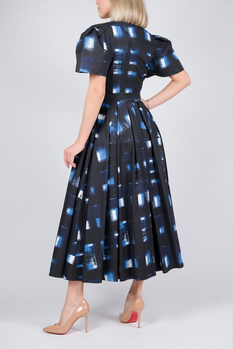 image 5 Платье-рубашка черного цвета с голубым принтом