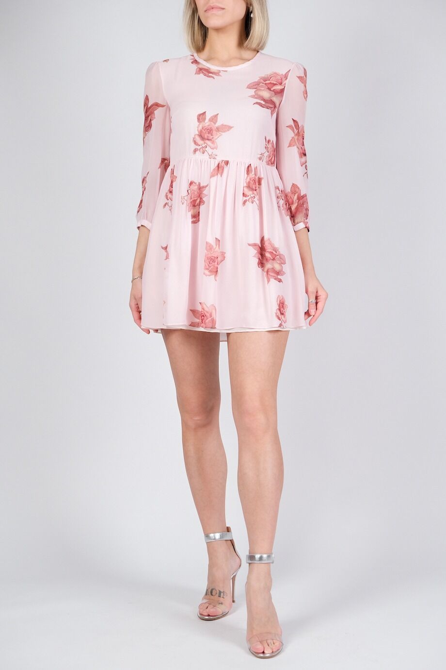 image 1 Шелковое платье розового цвета с розами