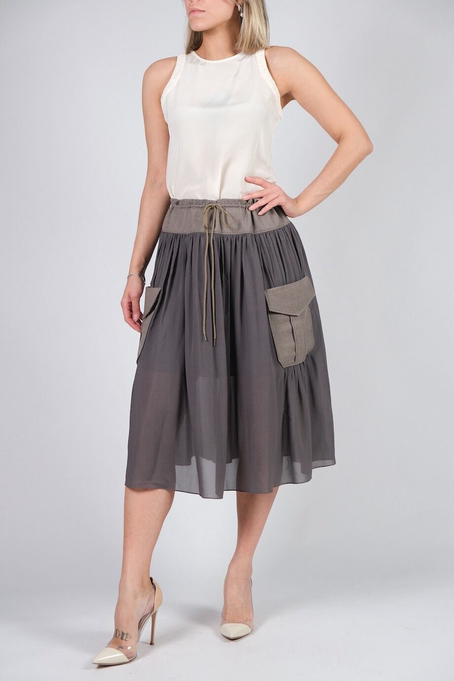 image 1 Шелковая юбка серого цвета на завязках