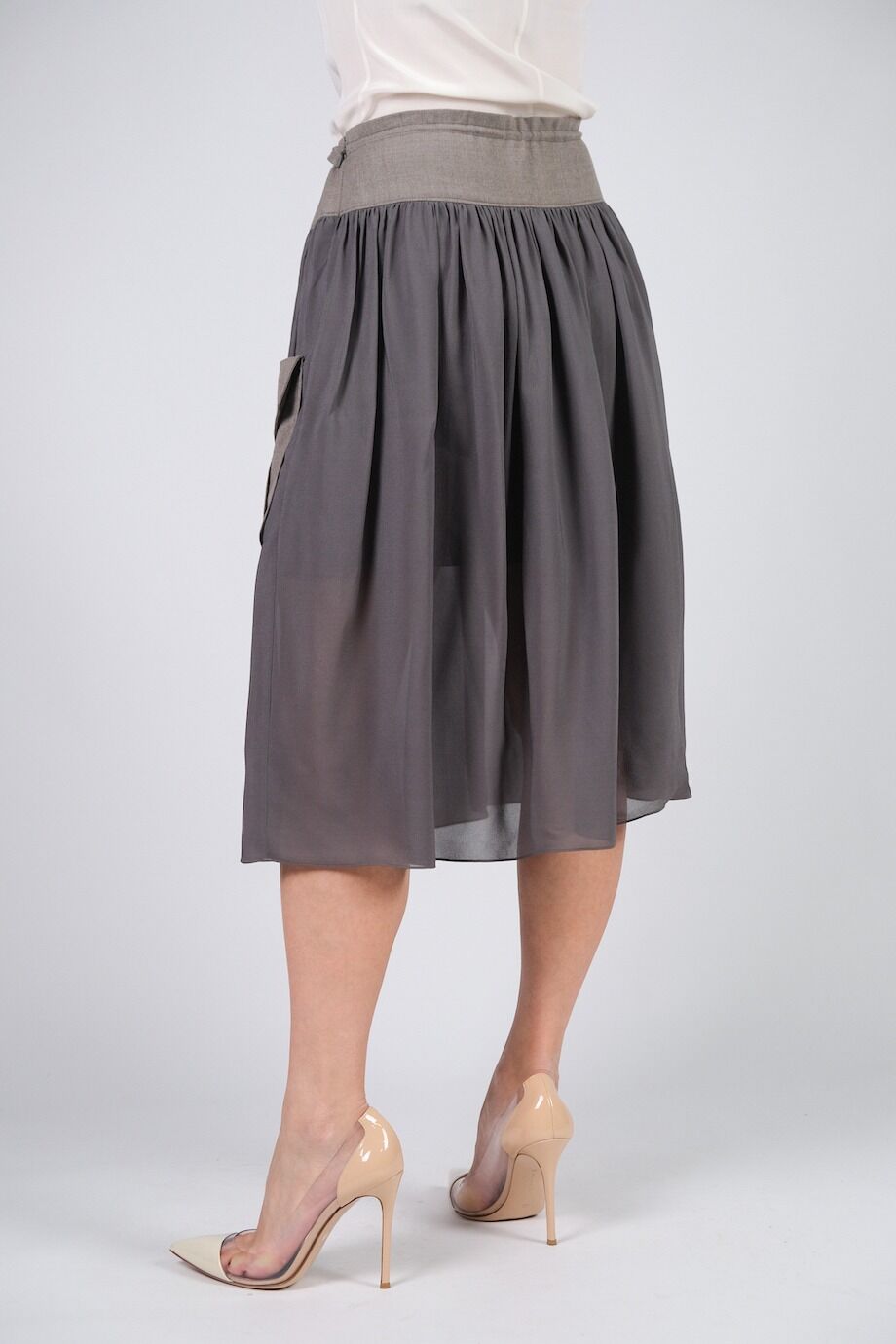 image 4 Шелковая юбка серого цвета на завязках