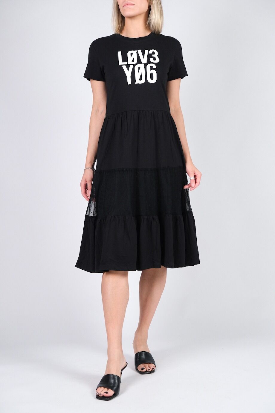 image 1 Хлопковое платье черного цвета с кружевной вставкой