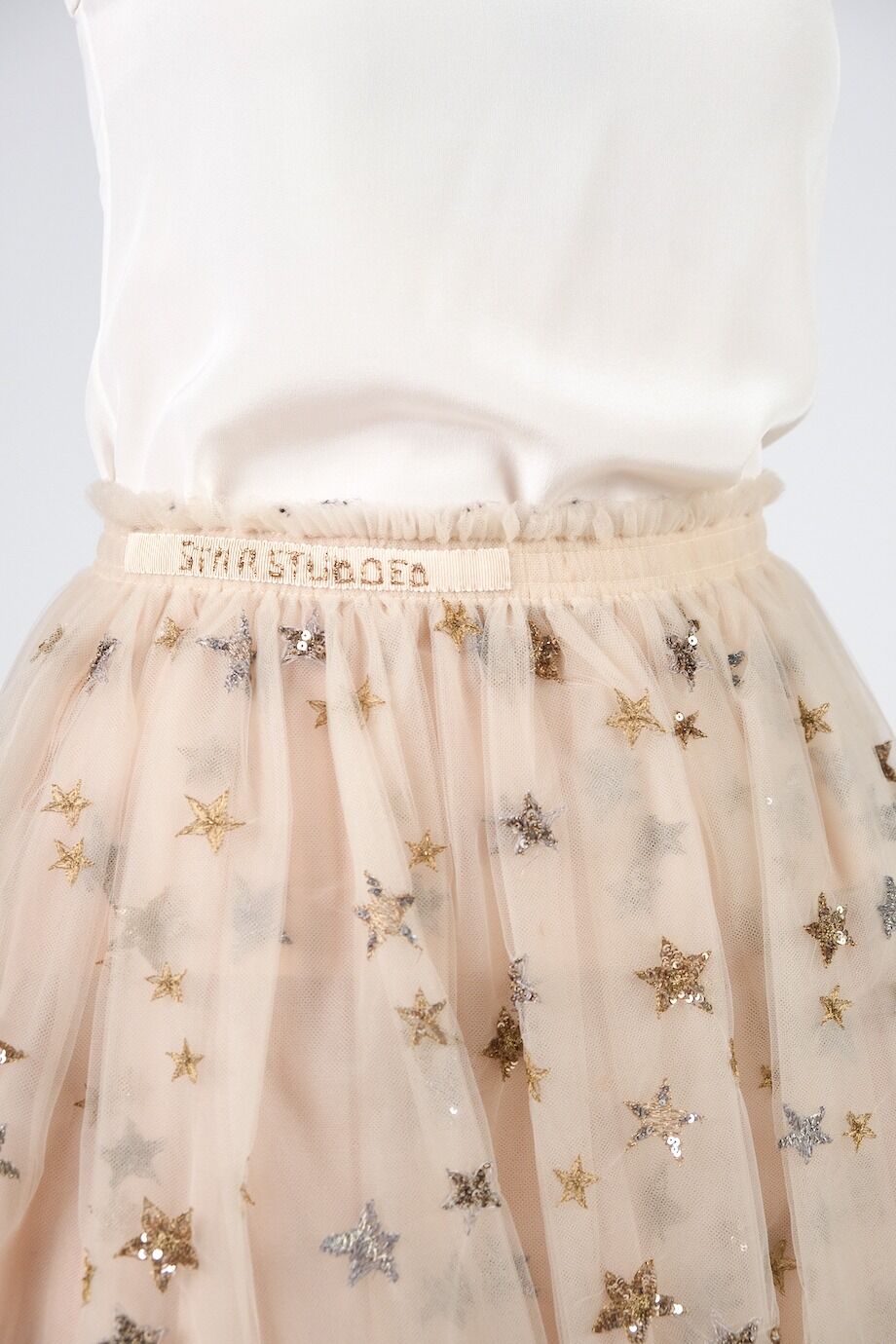 image 5 Фатиновая юбка расшитая звездами