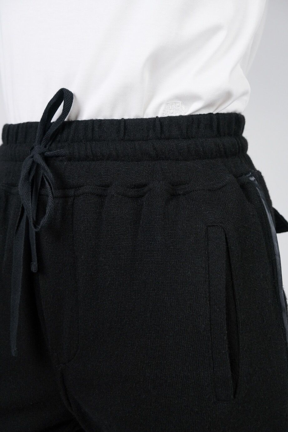 image 5 Трикотажный брюки на резинке чёрного цвета