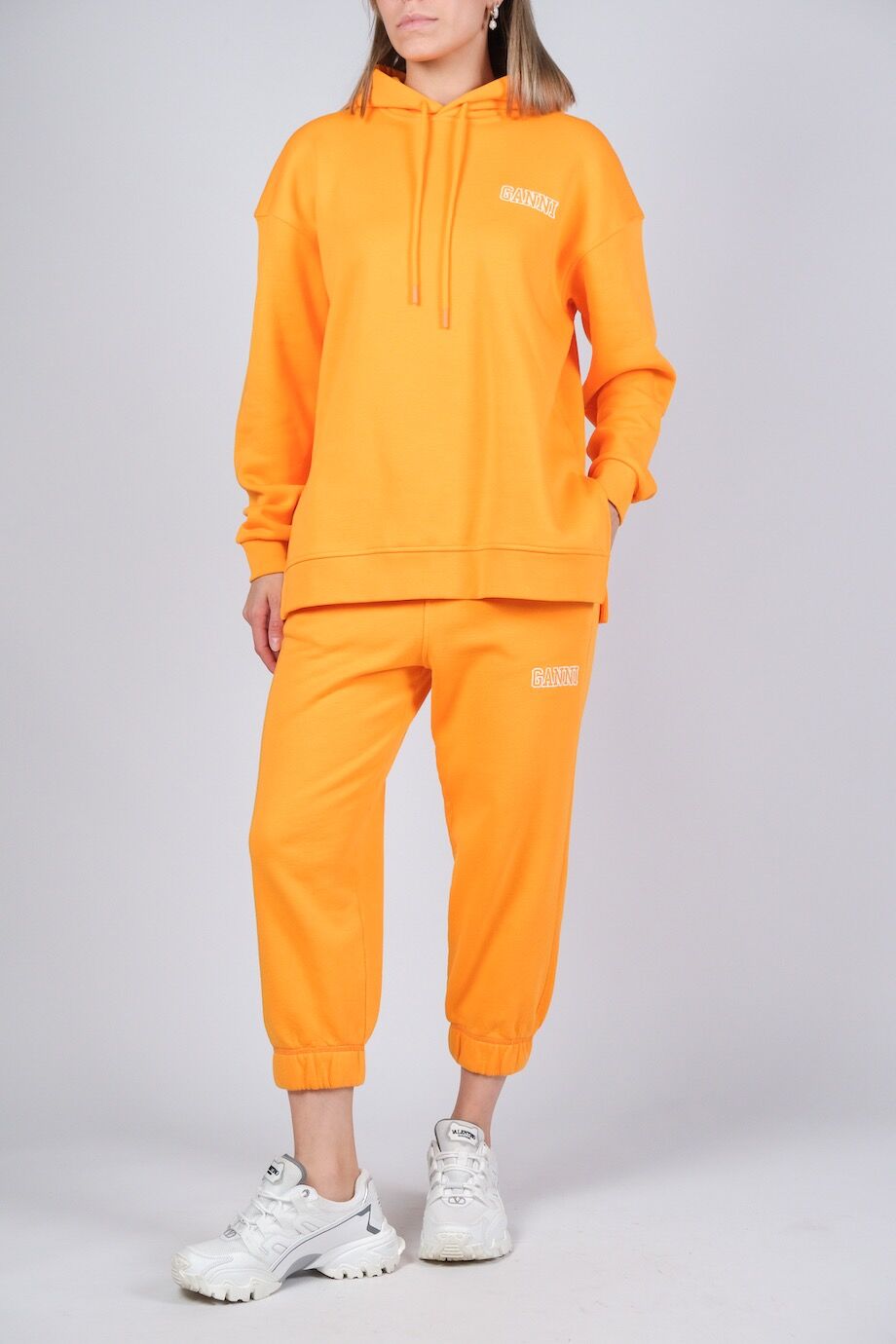 image 1 Спортивный костюм оранжевого цвета