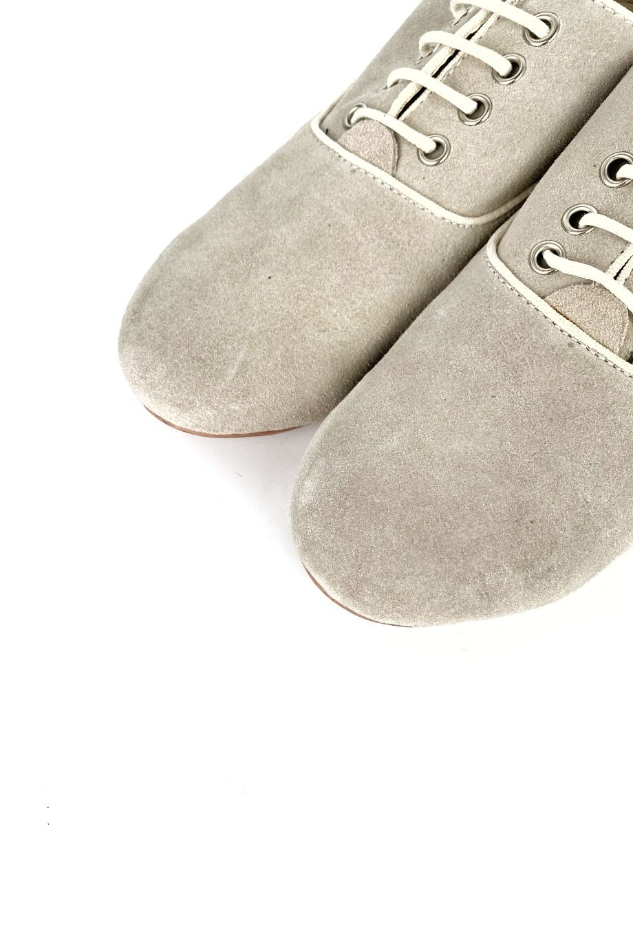 image 3 Замшевые ботинки светло-серого цвета