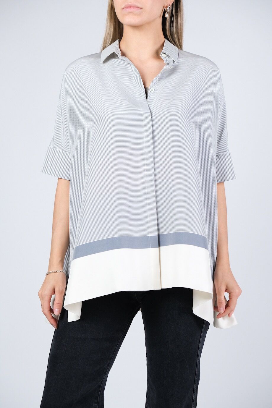 image 1 Шелковая блуза в полоску