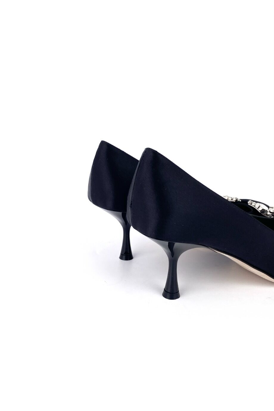 image 4 Туфли чёрного цвета на маленьком каблуке