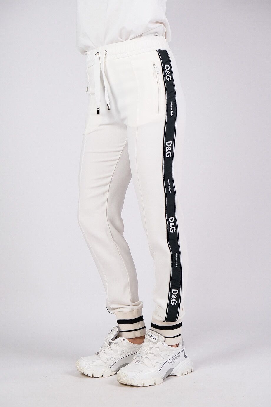 image 3 Спортивные брюки белого цвета с лампасами