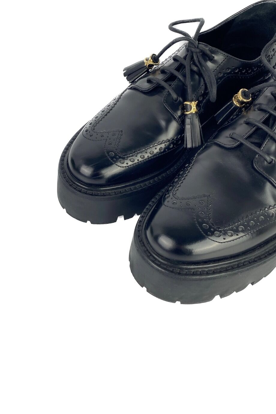 image 3 Ботинки черного цвета с перфорацией и кисточками