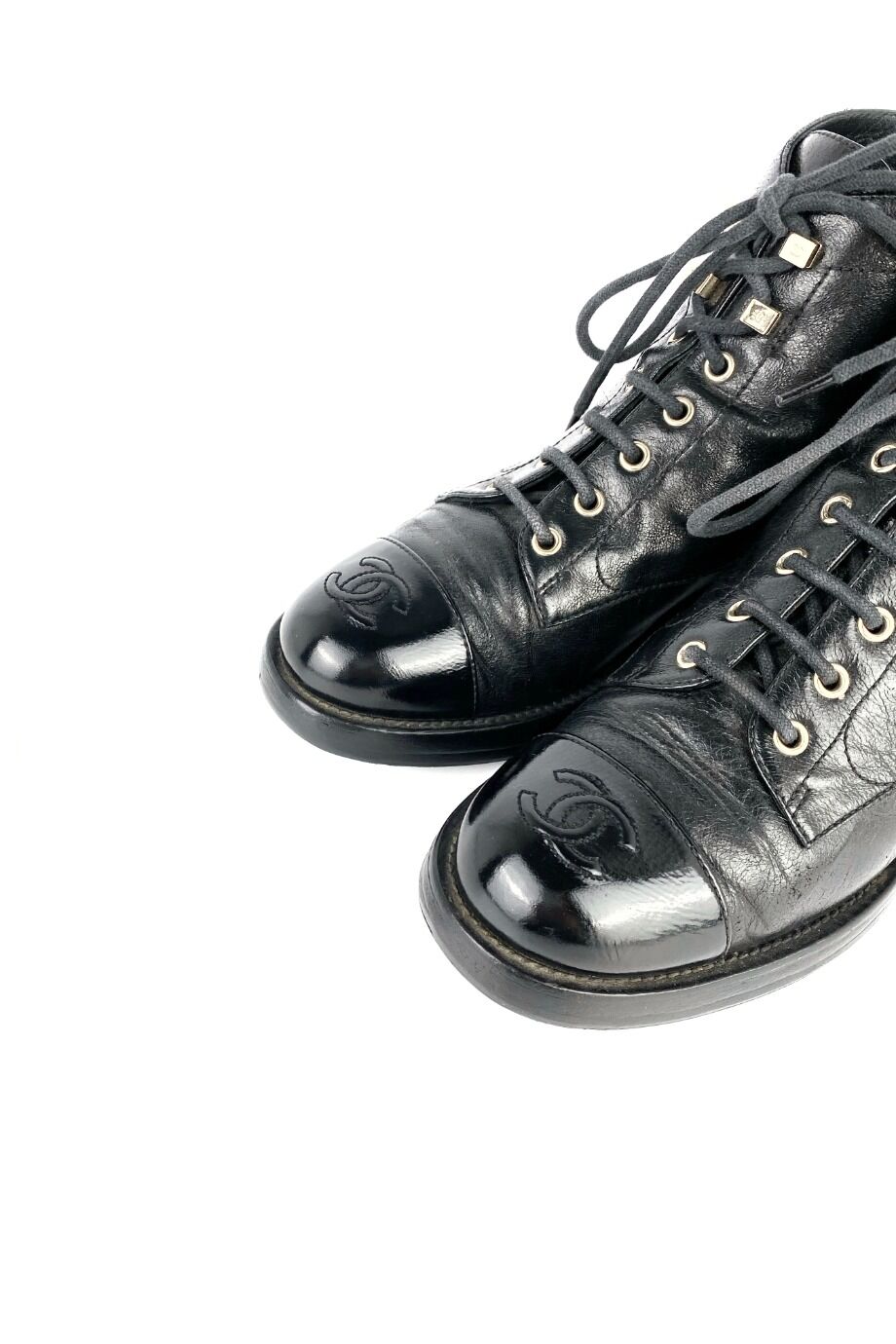 image 3 Ботинки на шнуровке черного цвета