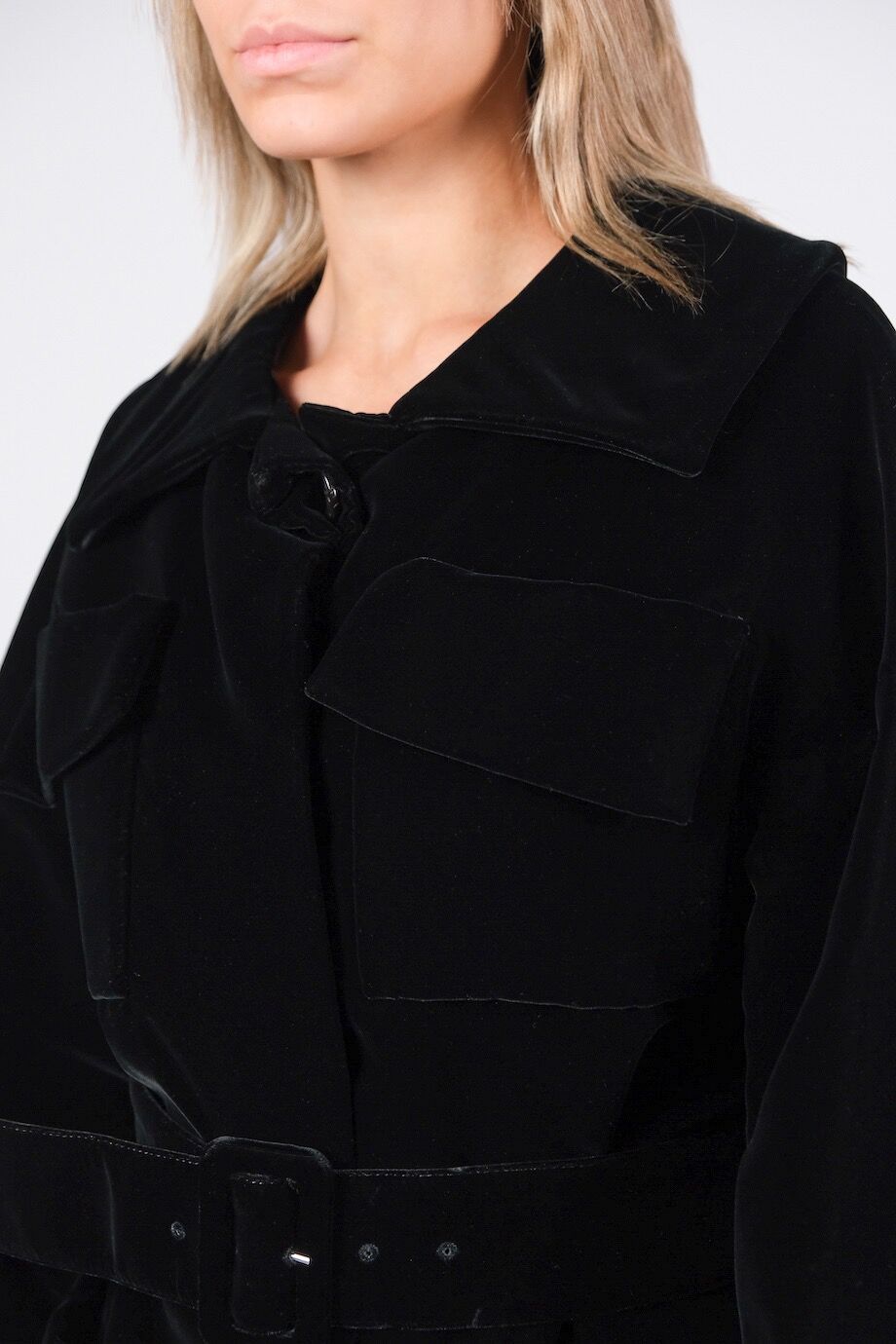 image 4 Велюровое пальто чёрного цвета