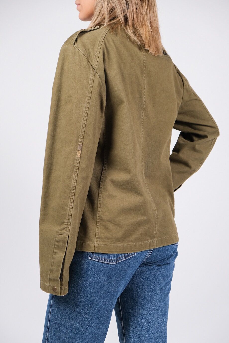 image 3 Куртка цвета хаки с накладными карманами
