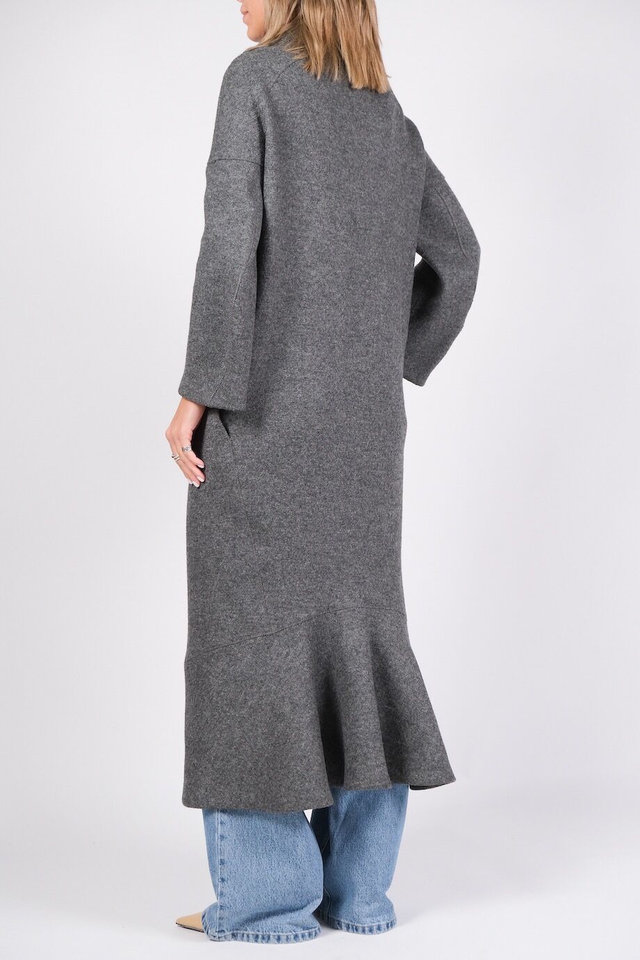 image 3 Пальто из шерсти серого цвета