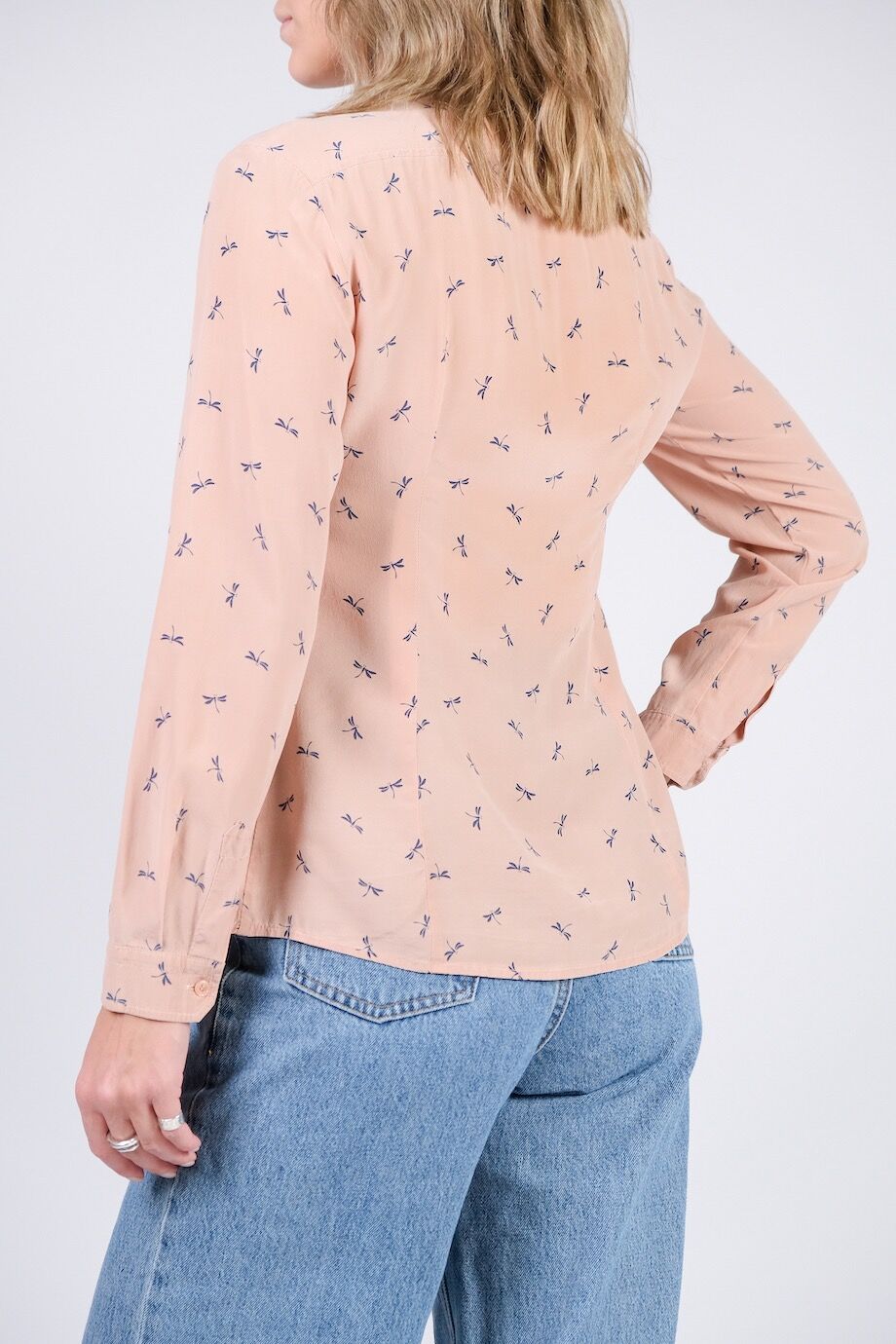 image 3 Блуза персикового цвета со стрекозами