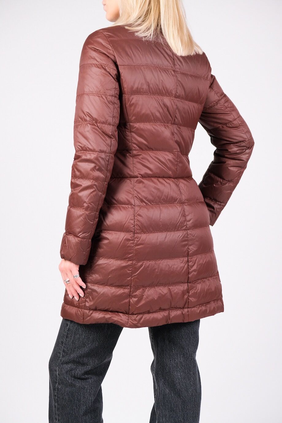 image 3 Пуховое пальто коричневого цвета