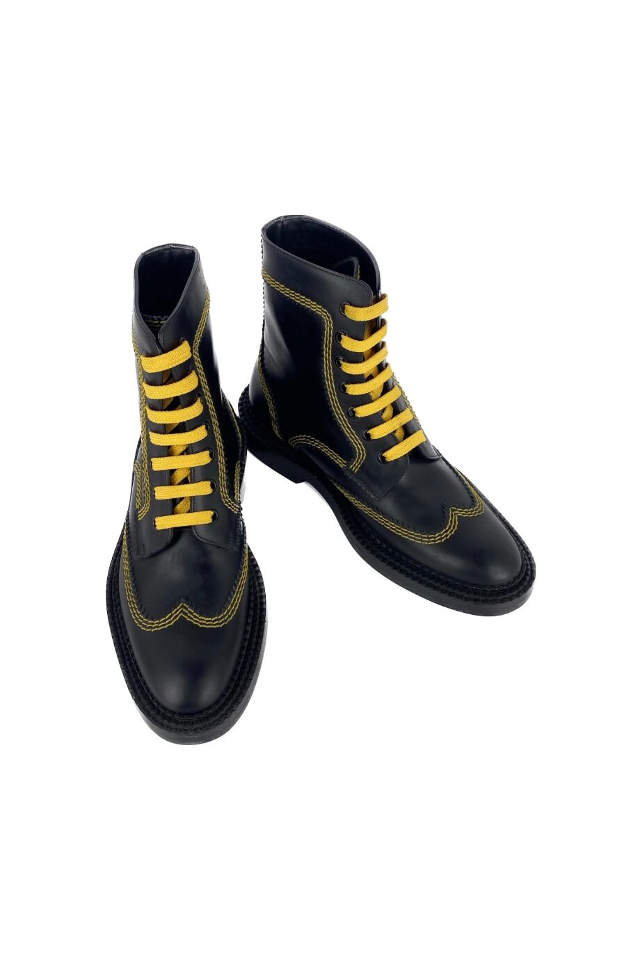 image 2 Ботинки черного цвета с прострочкой