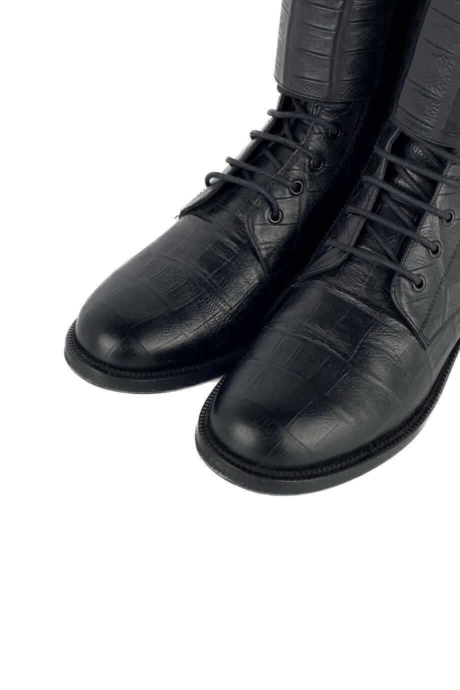 image 3 Ботинки черного цвета с тиснением под крокодила