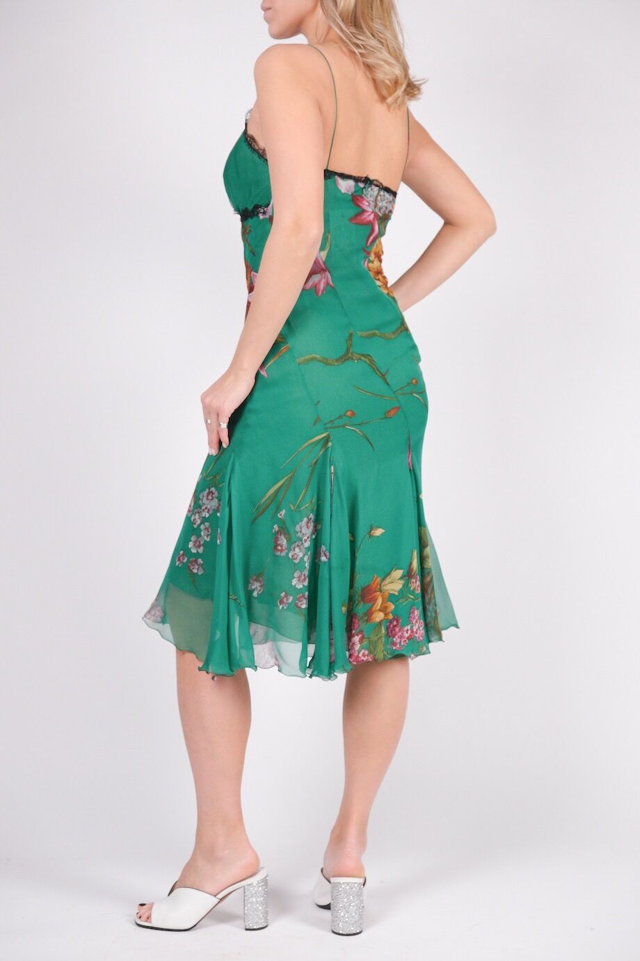 image 3 Шелковое платье-комбинация зеленого цвета с цветочным принтом