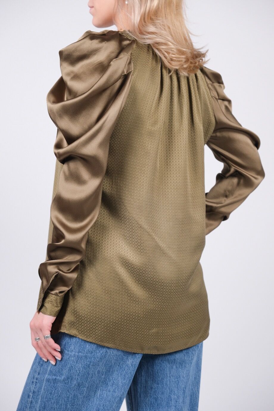 image 3 Шелковая блуза с пышными рукавами цвета хаки