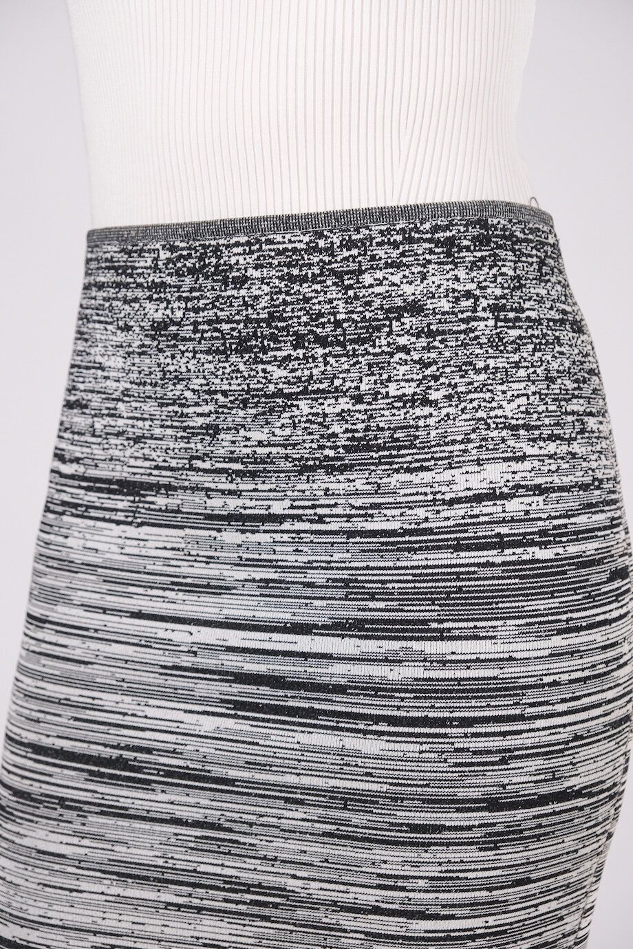 image 5 Юбка из эластичной ткани чёрного-белого цвета