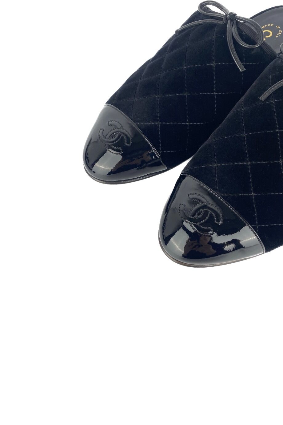 image 3 Бархатные мюли чёрного цвета с лаковыми носиками