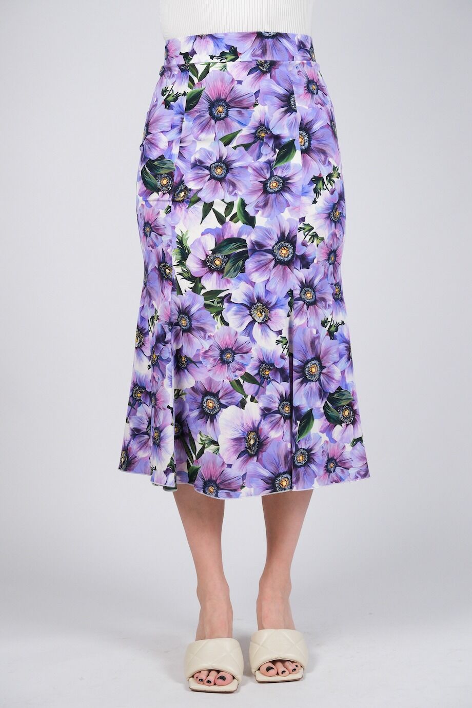 image 2 Шёлковая юбка с цветочным принтом фиолетового цвета