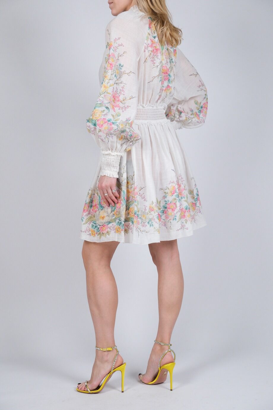 image 3 Платье молочного цвета с воротником стойкой и цветочным принтом