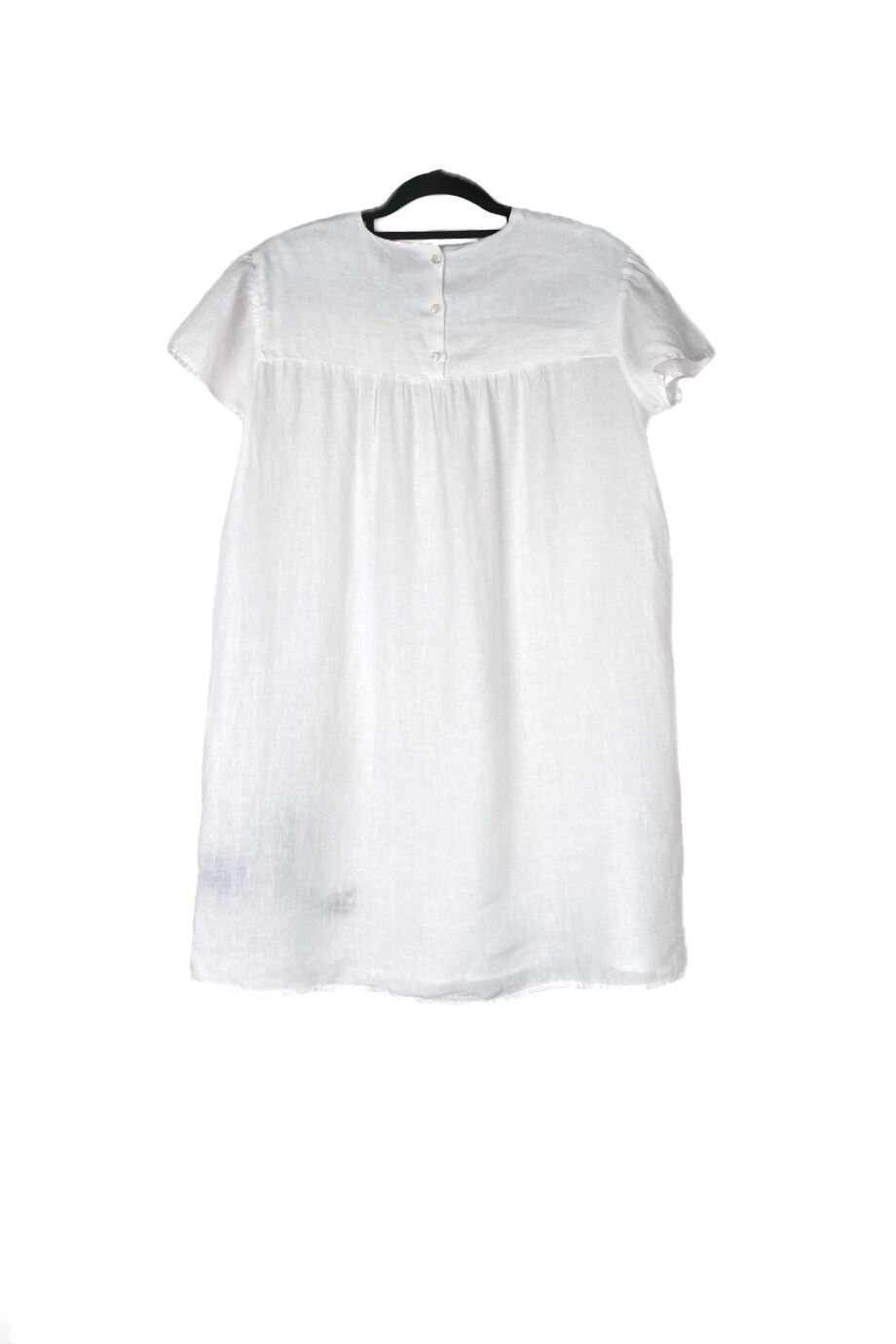 image 2 Детское льняное платье белого цвета
