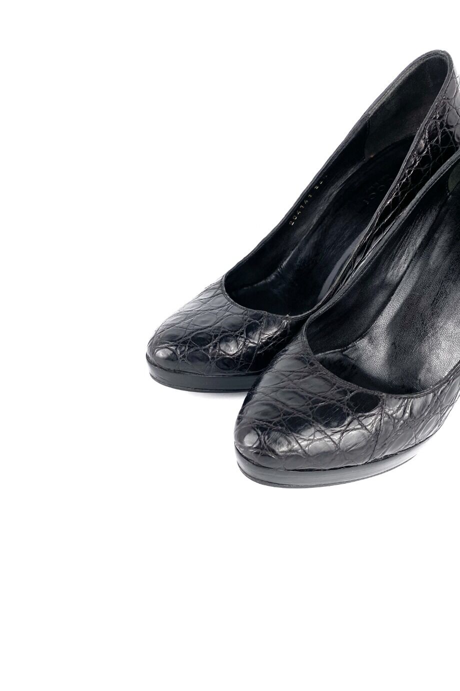 image 3 Туфли с тиснением и декором на каблуке