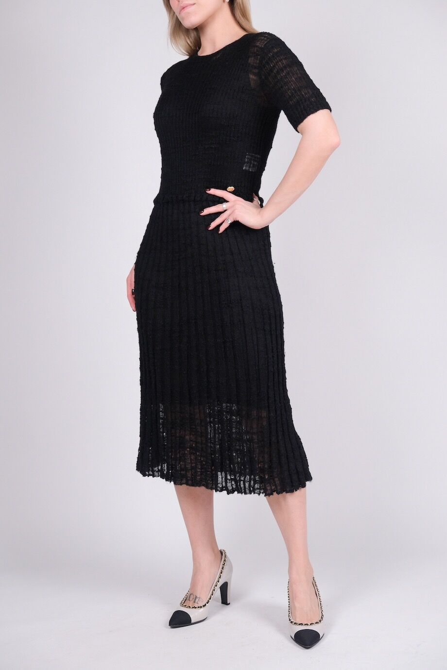 image 2 Платье черного цвета с коротким рукавом