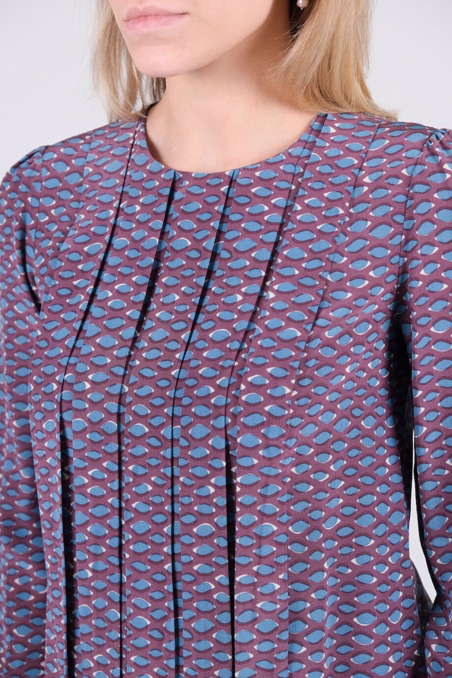 image 4 Шёлковая блуза сиреневого цвета с принтом