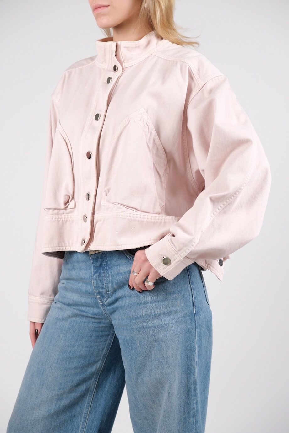 image 2 Джинсовая куртка розового цвета