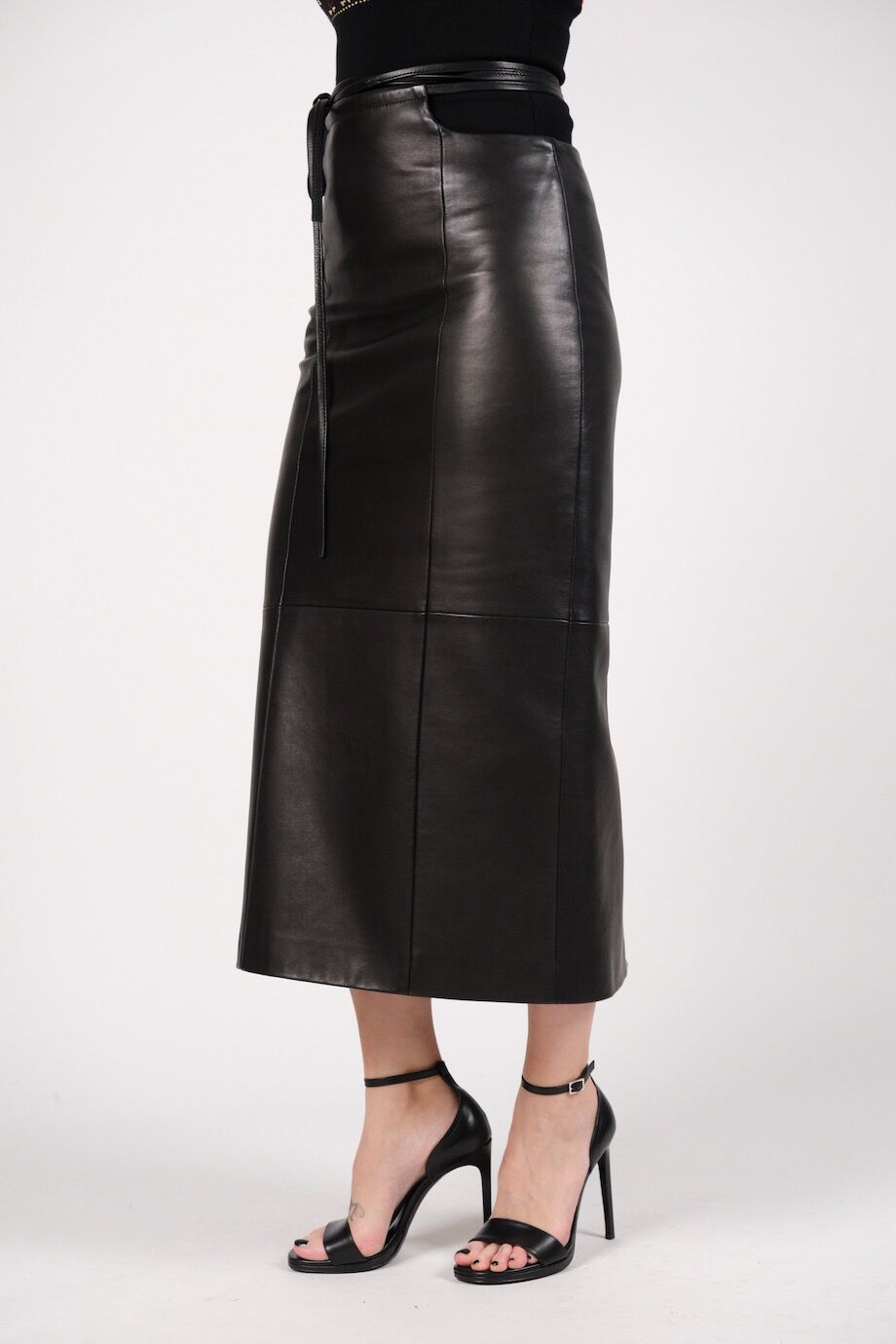 image 3 Кожаная юбка чёрного цвета на завязках