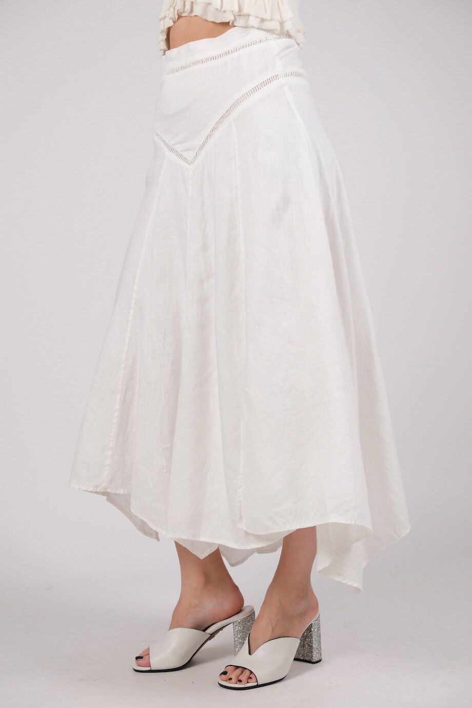 image 3 Льняная юбка с шитьем белого цвета