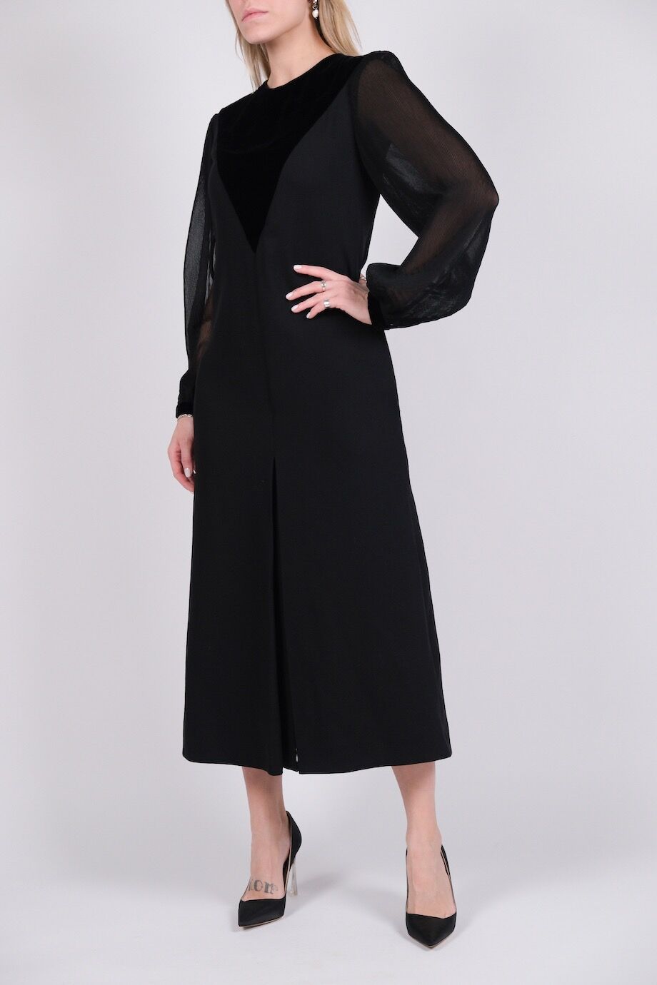 image 2 Платье черного цвета с бархатной вставкой