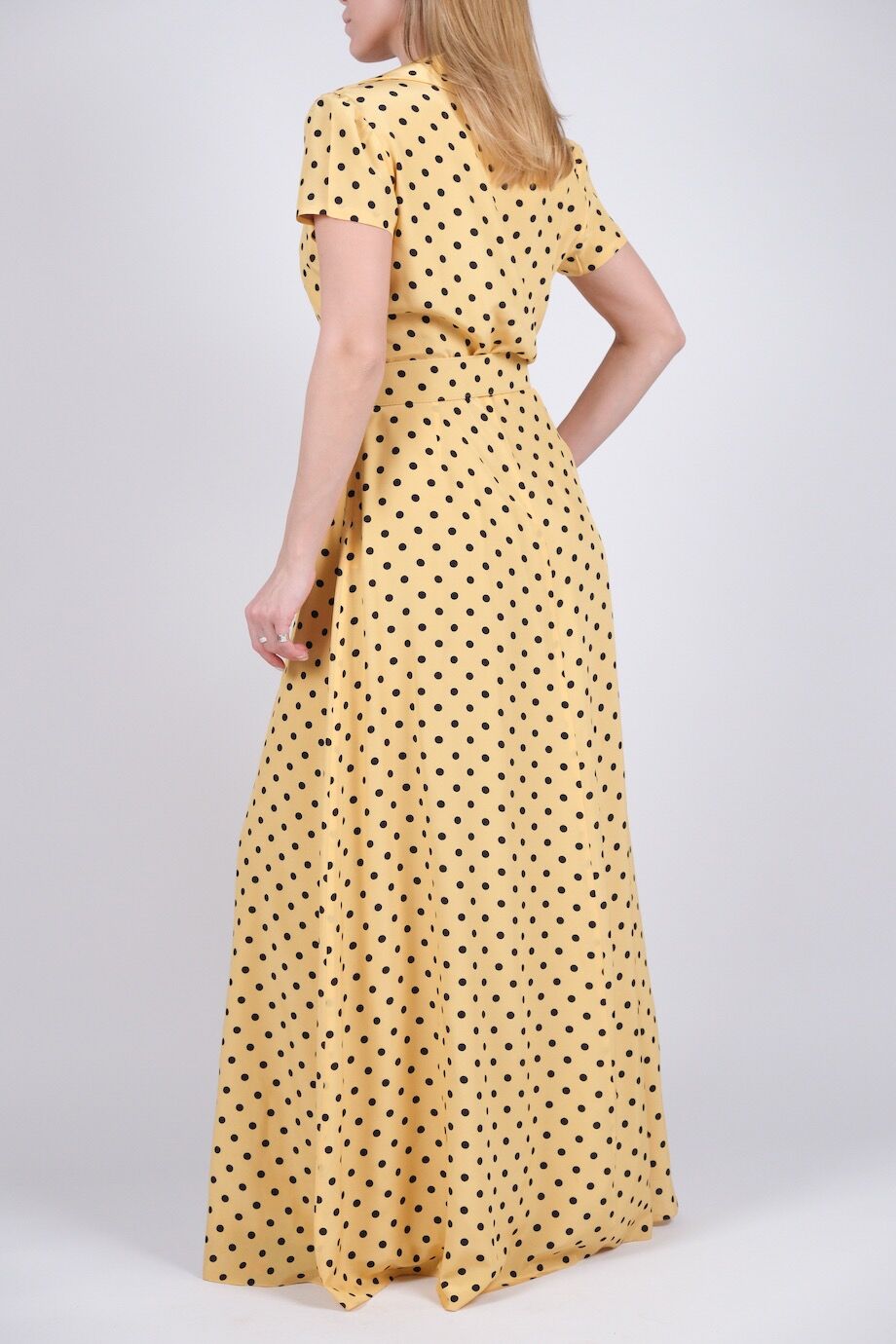 image 3 Платье с поясом желтого цвета в горох