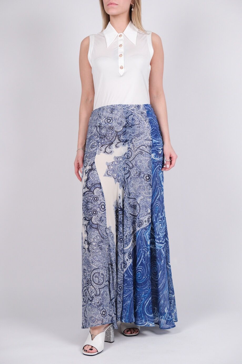 image 1 Шелковая юбка-макси с синим орнаментом