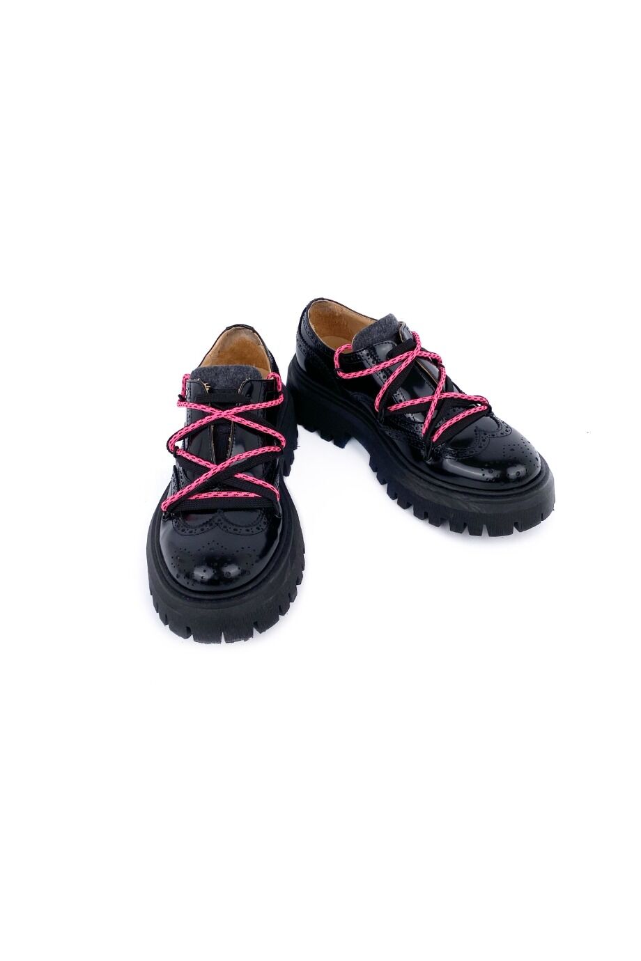 image 2 Детские ботинки чёрного цвета с перфорацией