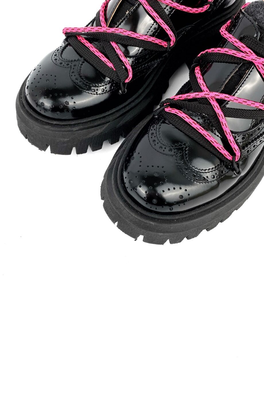 image 3 Детские ботинки чёрного цвета с перфорацией