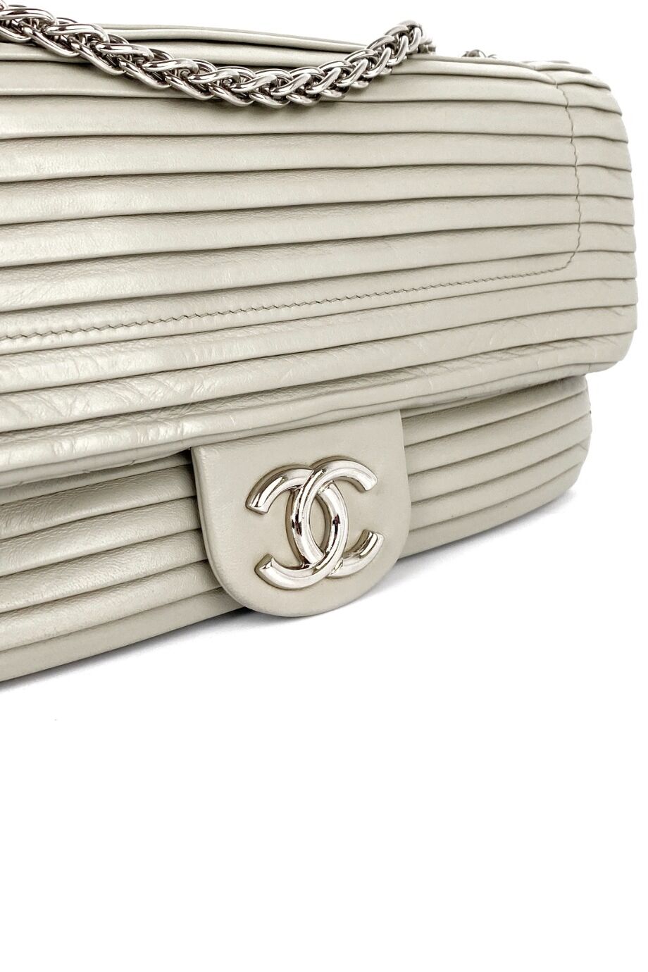 image 3 Сумка Flap Bag светло-серого цвета