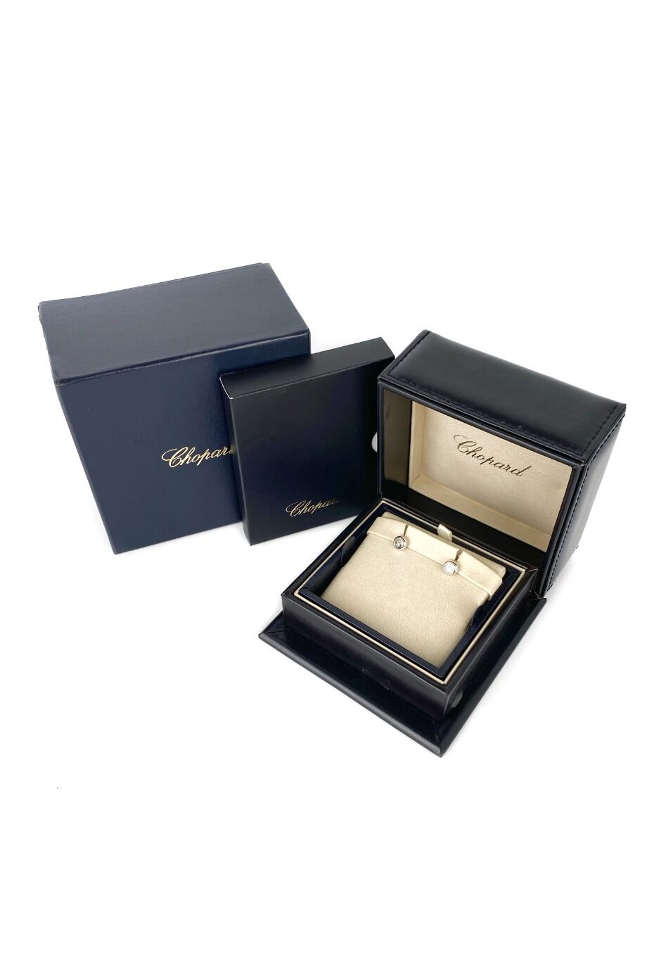 image 1 Серьги HAPPY DIAMONDS из белого золота с бриллиантами