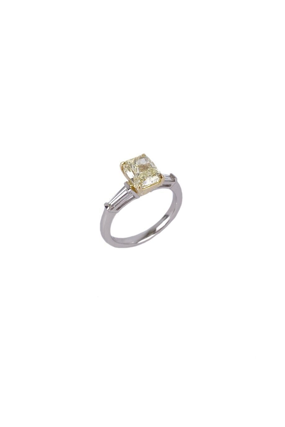 image 2 Кольцо из платины с бриллиантом GIA Fancy Yellow 2.01 карата