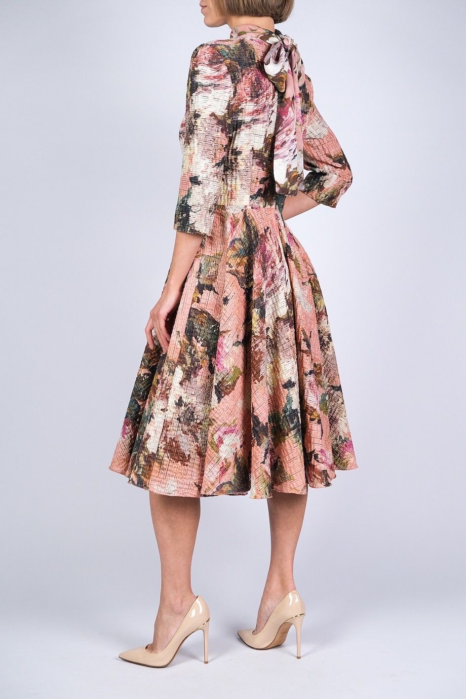 image 3 Платье пудрового цвета из жатой ткани