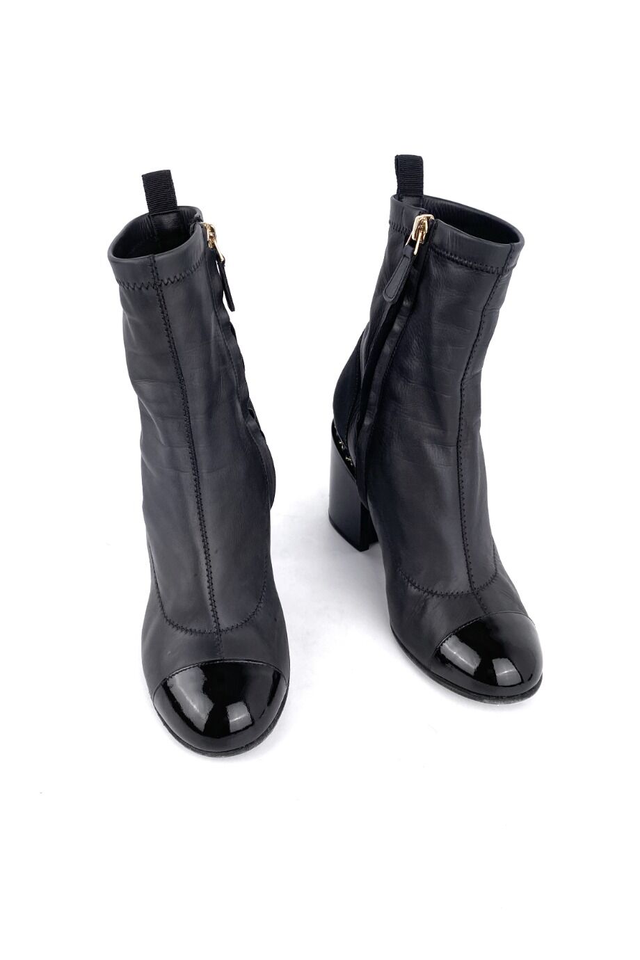 image 2 Ботильоны черного цвета с лакированными носиками