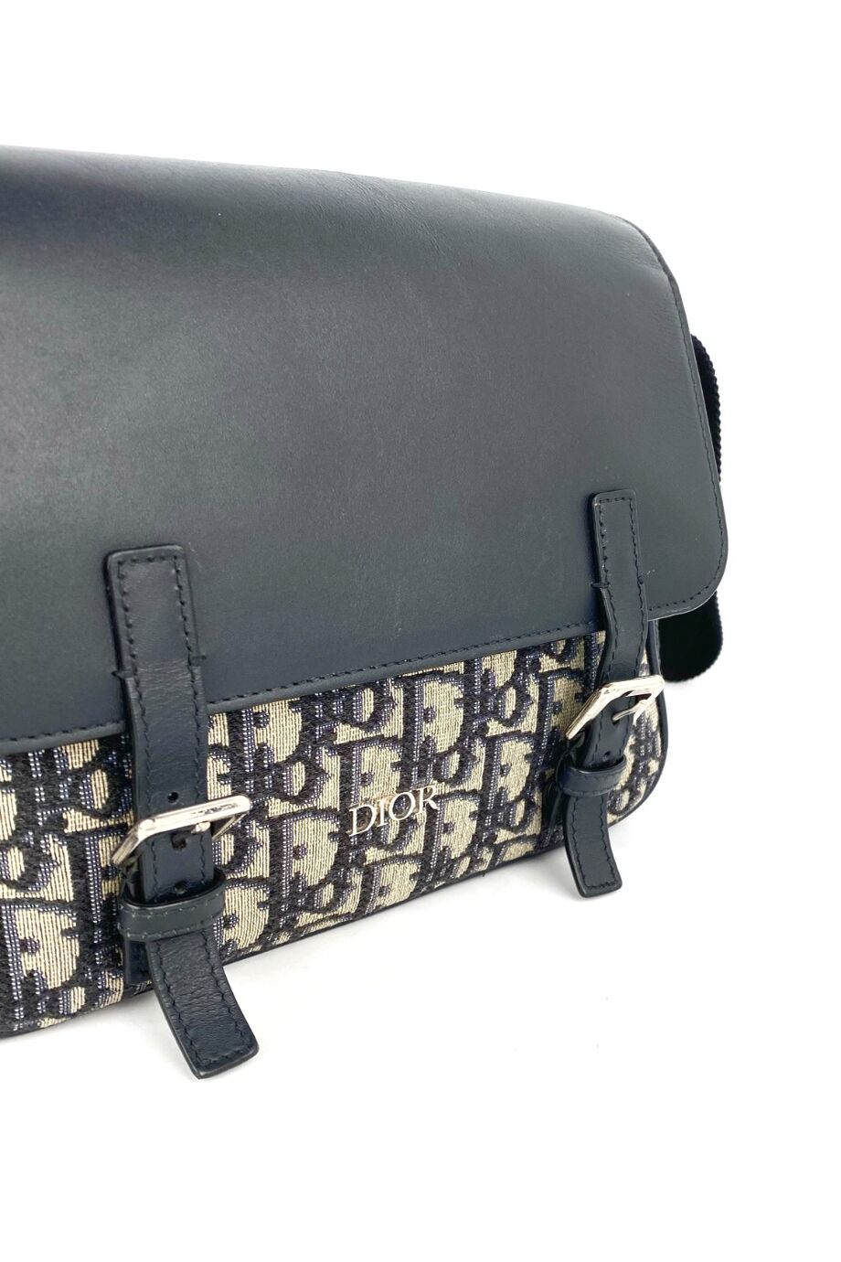 image 4 Сумка Oblique Messenger